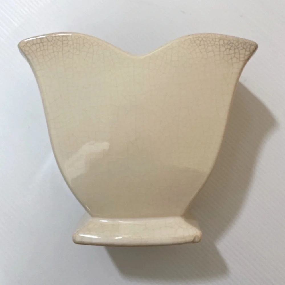 Vintage mccoy vase